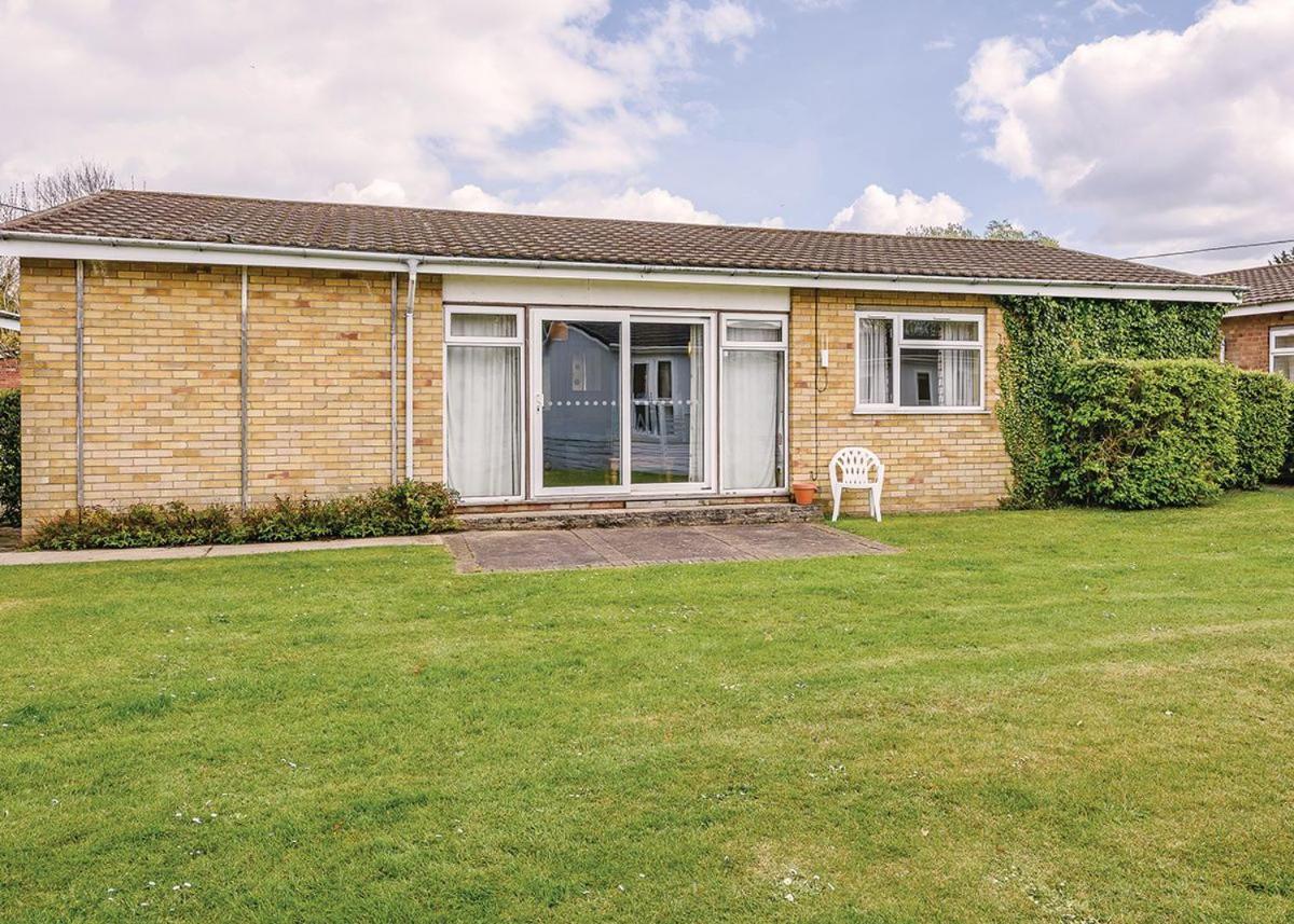 Отель Broadlands Park And Marina Pakefield Номер фото